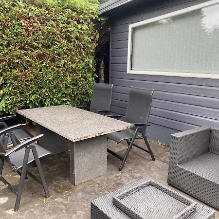 Mooi Op Rustig Park Шале Эрмело